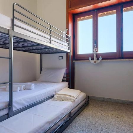 Emerald Residence Sleeps 12 With Sea View Porto Cesareo Zewnętrze zdjęcie