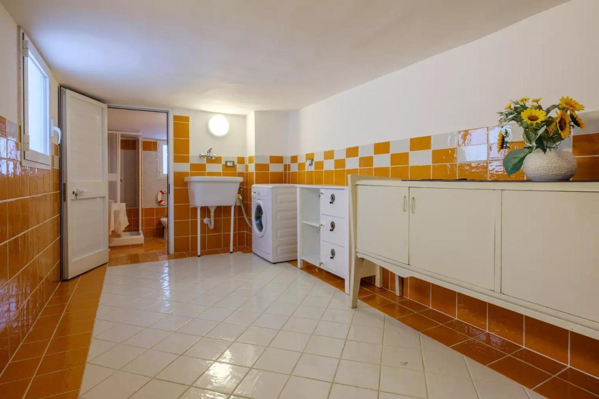 Emerald Residence Sleeps 12 With Sea View Porto Cesareo Zewnętrze zdjęcie