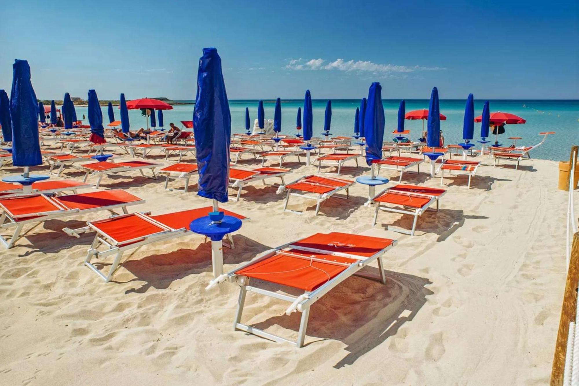 Emerald Residence Sleeps 12 With Sea View Porto Cesareo Zewnętrze zdjęcie